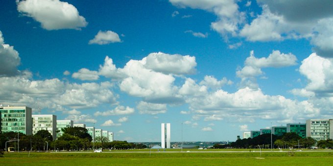 MS-20020501-00041 Esplanada dos Ministérios.